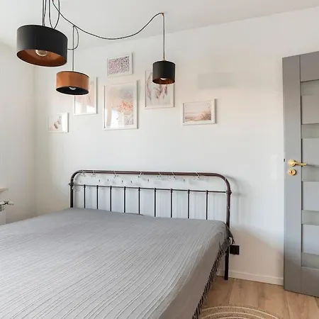 Piekny Apartament 80m2 Taras Grill Ogrod Parking